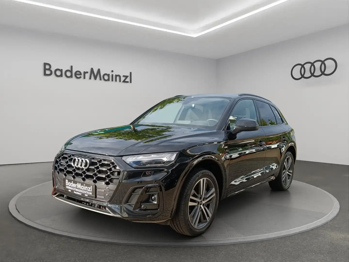 Audi Q5 2.0 TFSIe quattro S Line S tronic Matrix Schwarz - 1