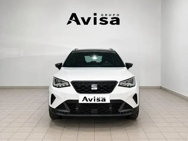 Seat Arona view 9