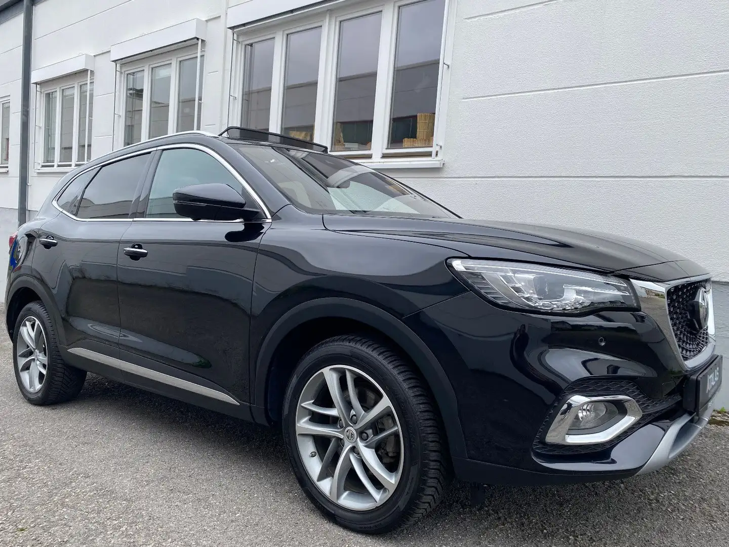 MG EHS Luxury PHEV 360° 258Ps-1.Hand-TÜV-Neu Schwarz - 1