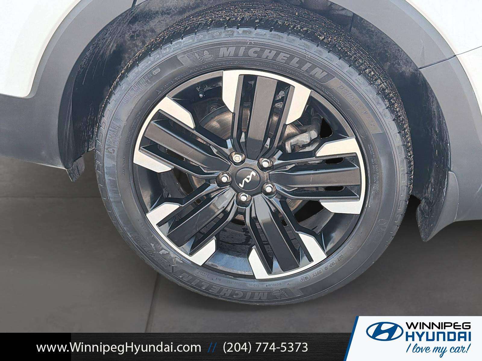 used 2024 Kia Telluride car, priced at $47,300