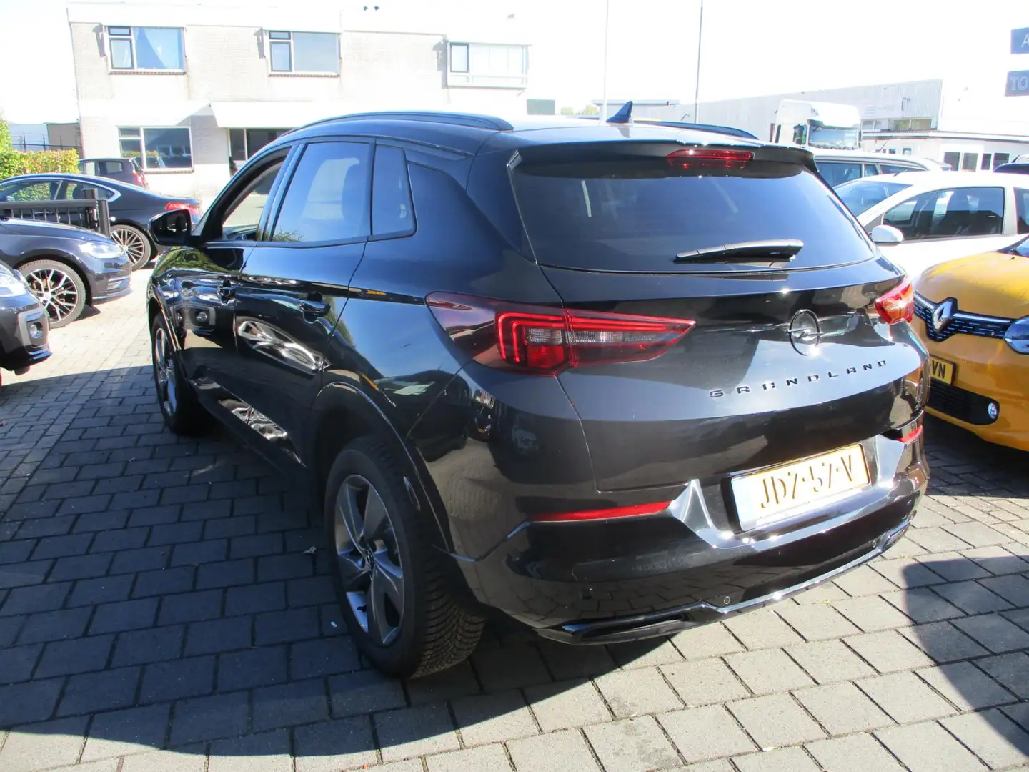 Opel Grandland 1.2 Turbo GS Advanced Zwart - 2