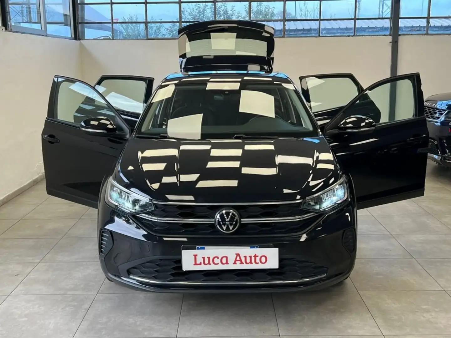 Volkswagen Taigo 1.0 TSI 110CV *UNICO PROP.*Apple-Android*SENSORI* Nero - 1
