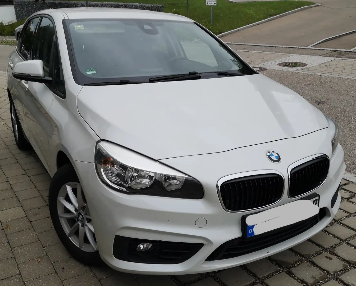 BMW 220 220d Active Tourer xDrive Aut. - 2