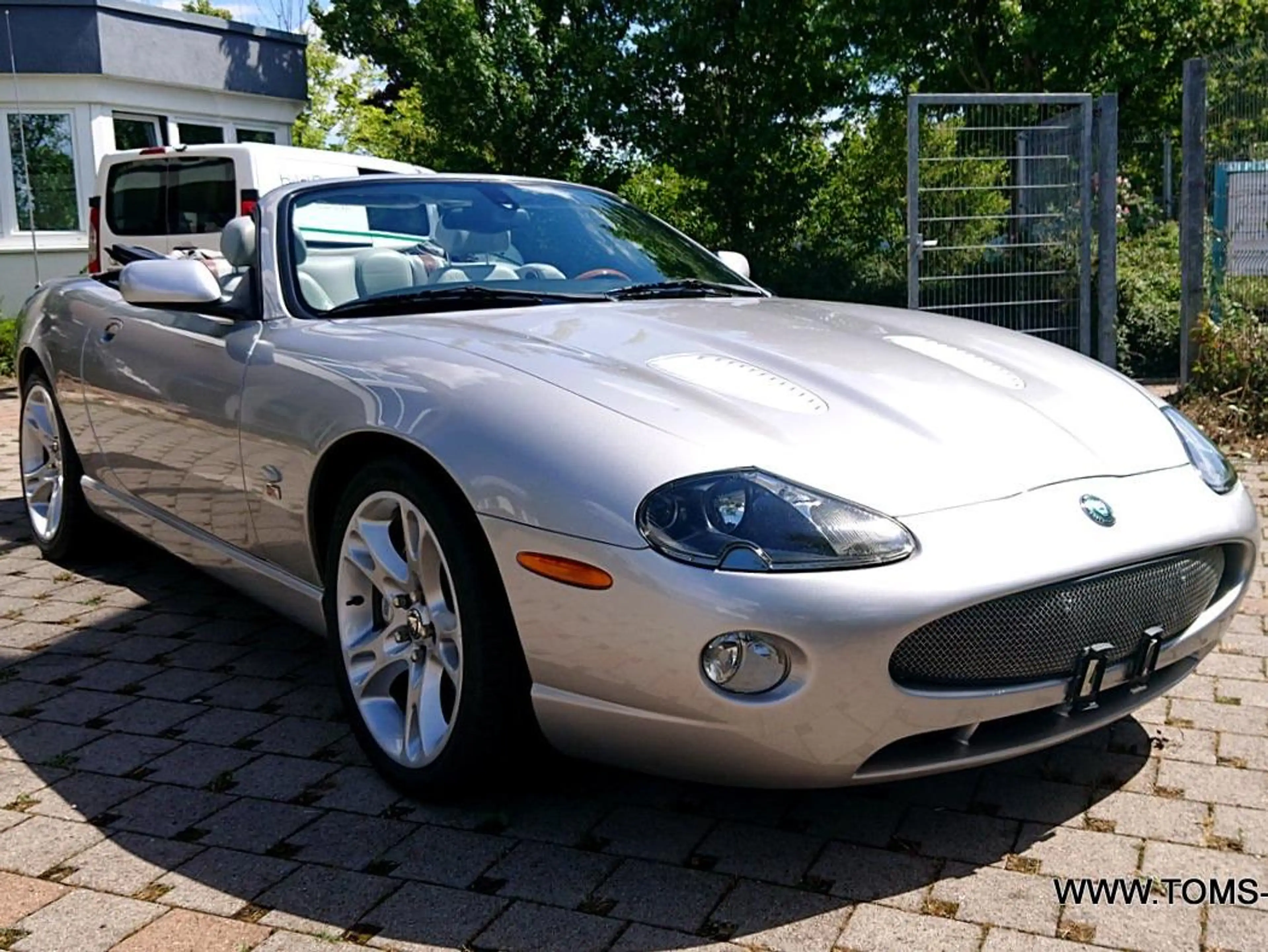 Jaguar XKR XKR Supercharger Cabriolet — photo 3