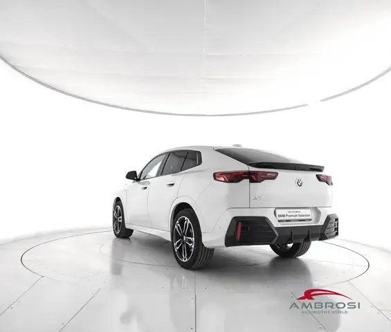 BMW X2 view 4