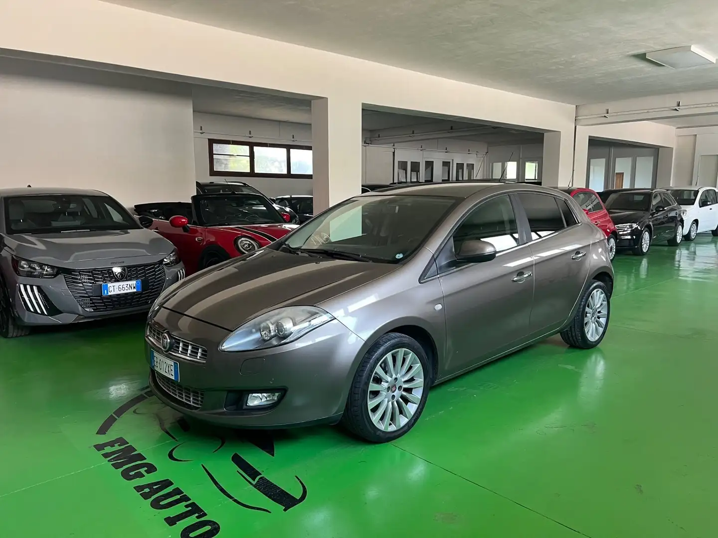 Fiat Bravo Fiat Bravo 1.6 MJT 120 CV DPF Dynamic Gris - 2