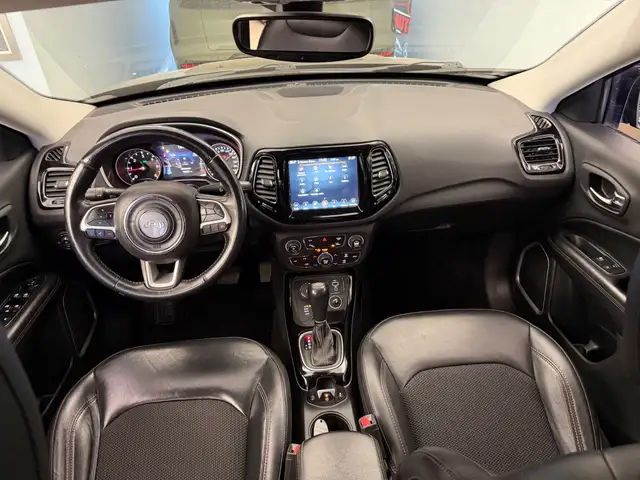 Jeep Compass view 9