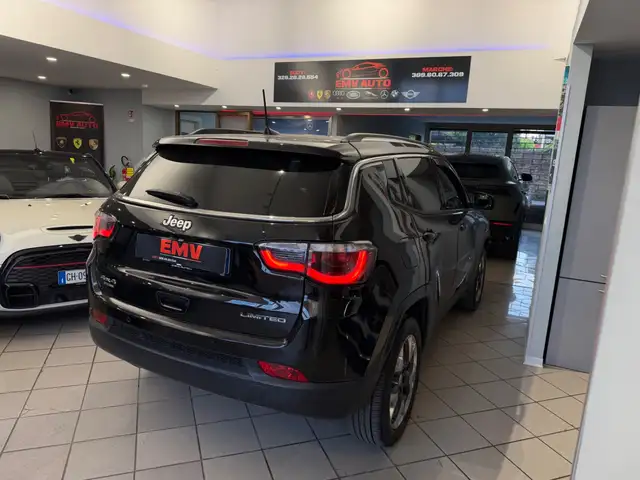 Jeep Compass view 13