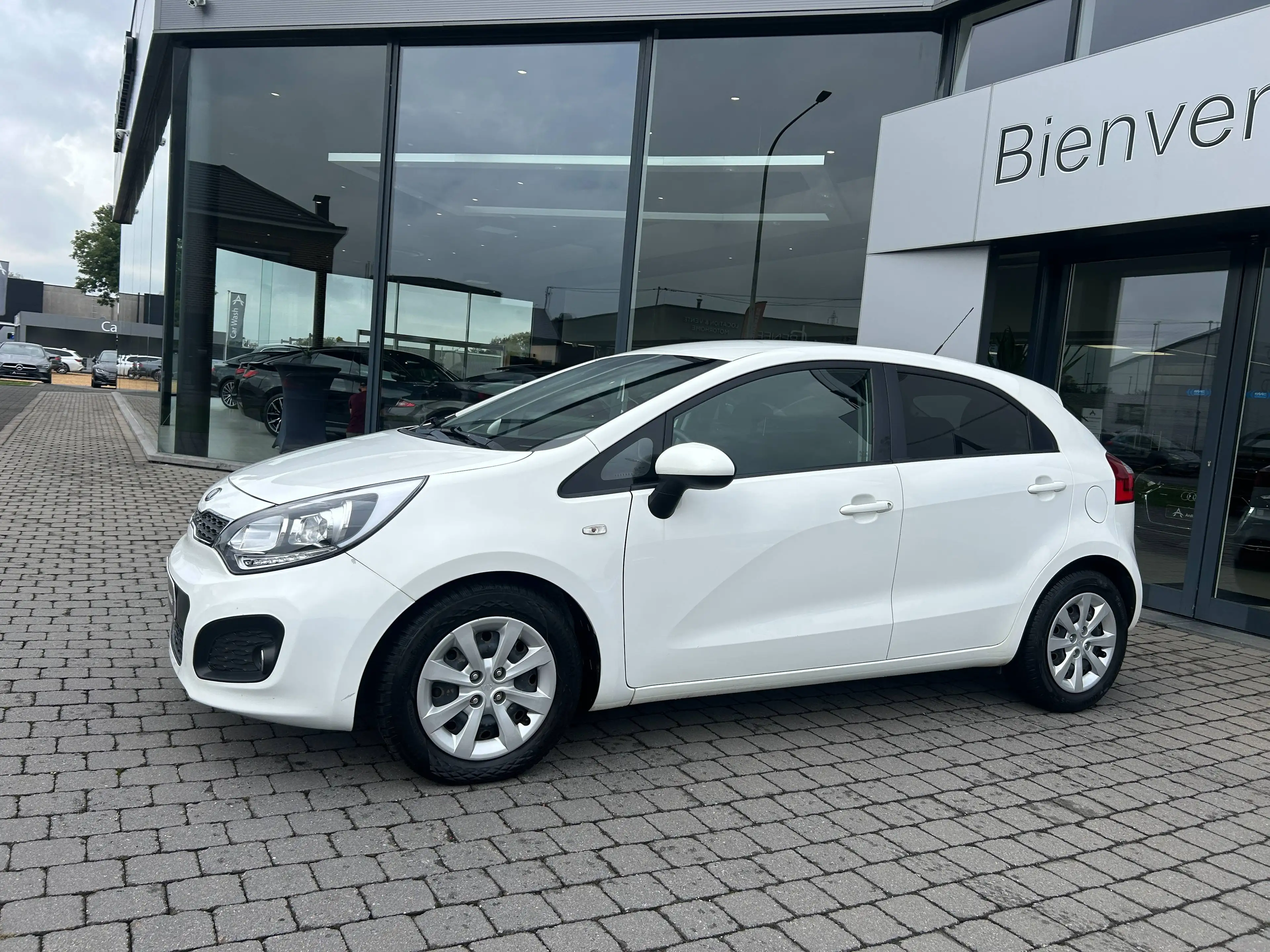 Kia Rio 1.2i *GARANTIE 12 MOIS*BLUETOOTH*AIRCO*CRUISE* — photo 14