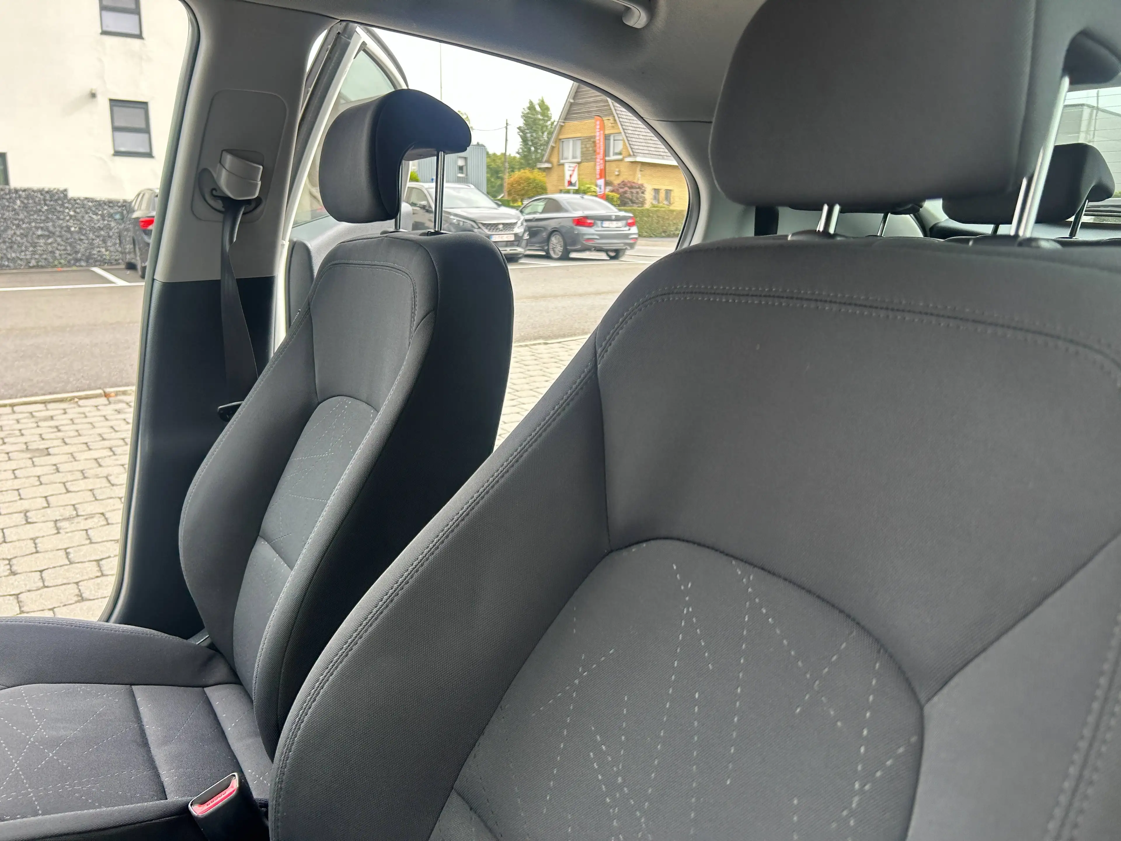 Kia Rio 1.2i *GARANTIE 12 MOIS*BLUETOOTH*AIRCO*CRUISE* — photo 8