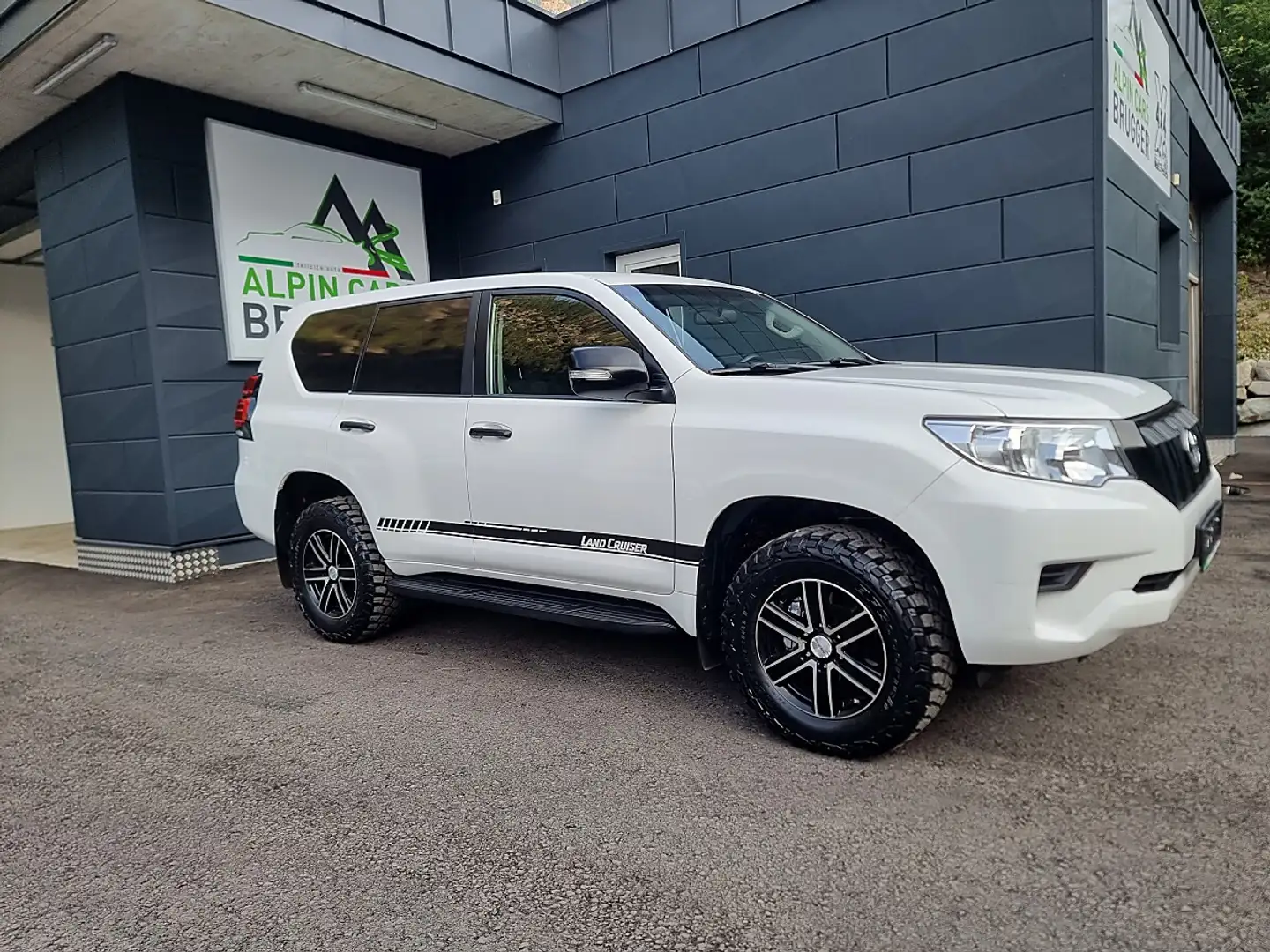 Toyota Land Cruiser Landcruiser 2,8 D-4D 4WD **1Hand+Garantie** Weiß - 1