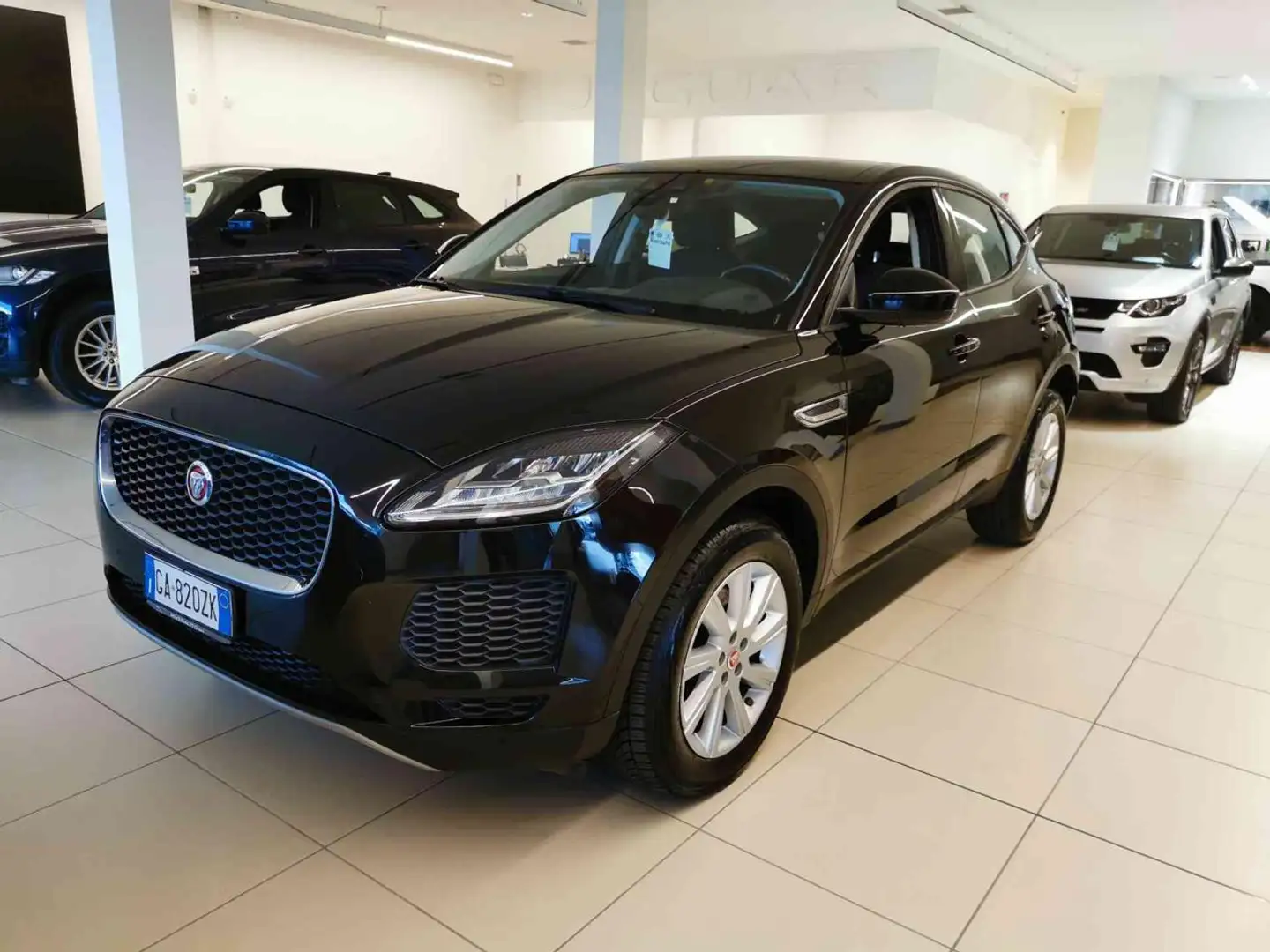 Jaguar E-Pace E-Pace 2.0D 150 CV AWD Zwart - 1