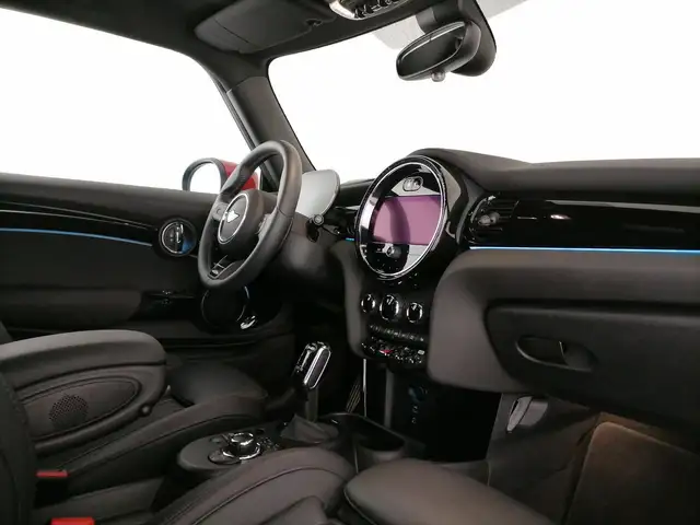 Mini Hatch view 7