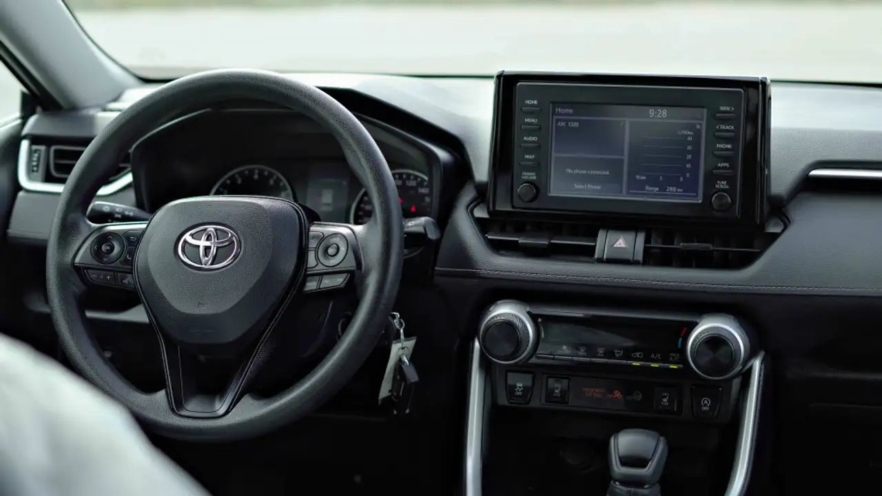 Toyota RAV 4 снимка Toyota RAV 4