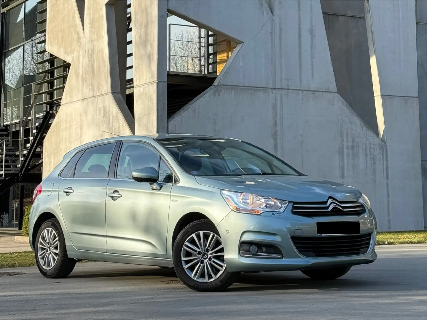 Citroen C4 1.6i VTi Exclusive • Automatique Vert - 1