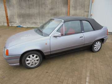 Kadett E Cabrio