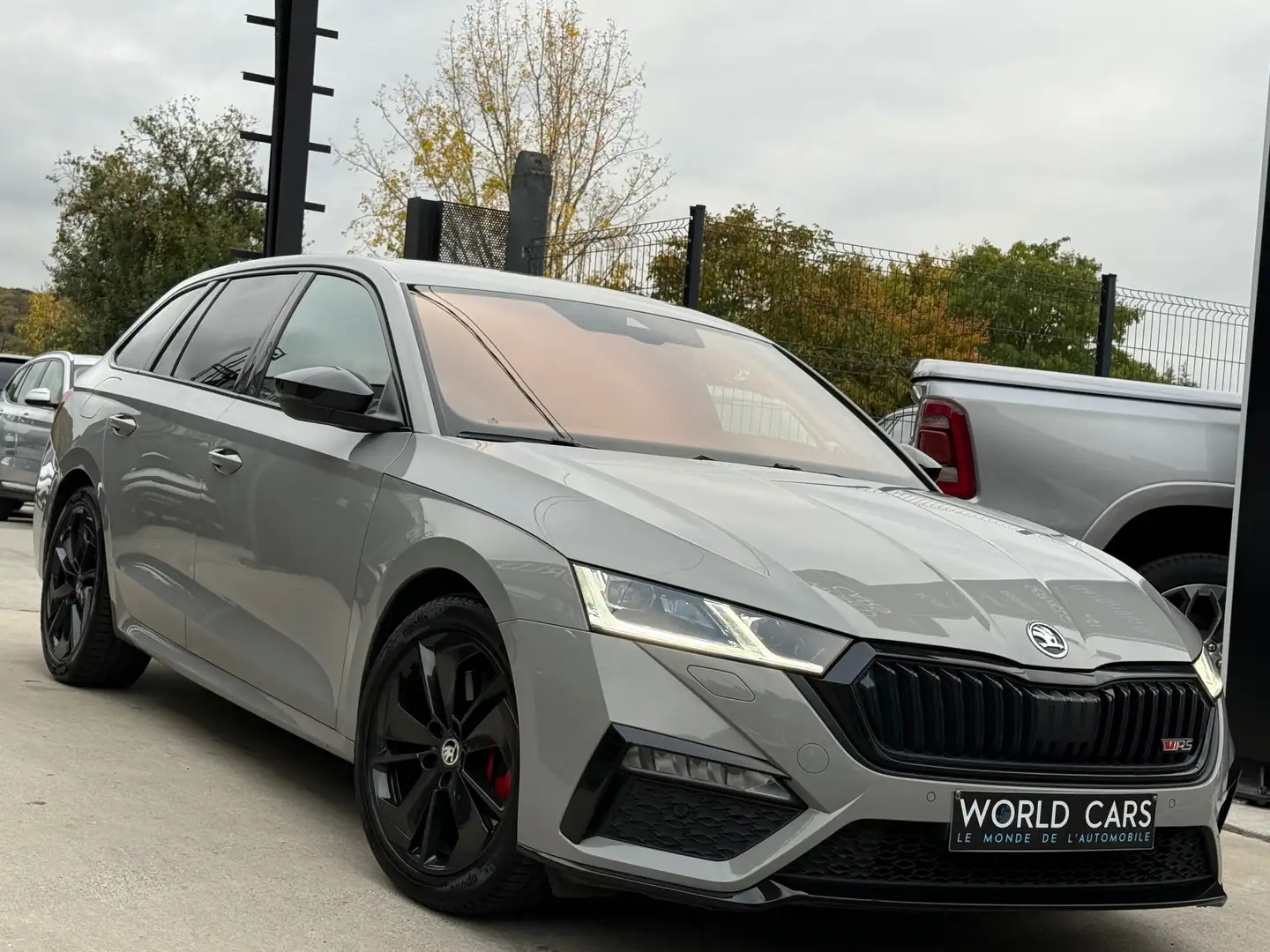 Skoda Octavia 2.0 TFSI RS DSG TVA*BTW UTILITAIRE-LICHTEVRACHT Gris - 2