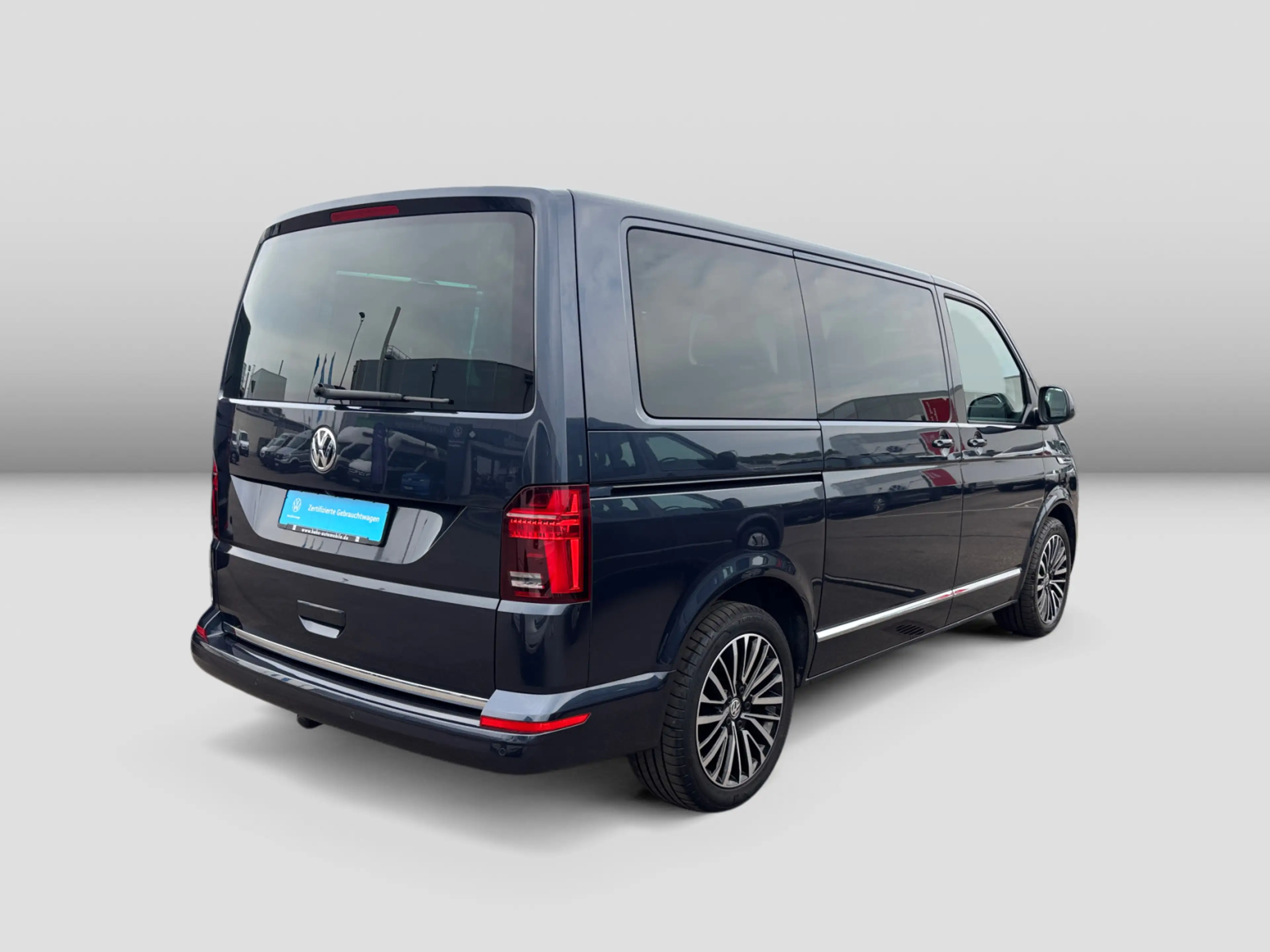 Volkswagen T6.1 Multivan GENERATION SIX 2,0TDI 150KW 4M — photo 4