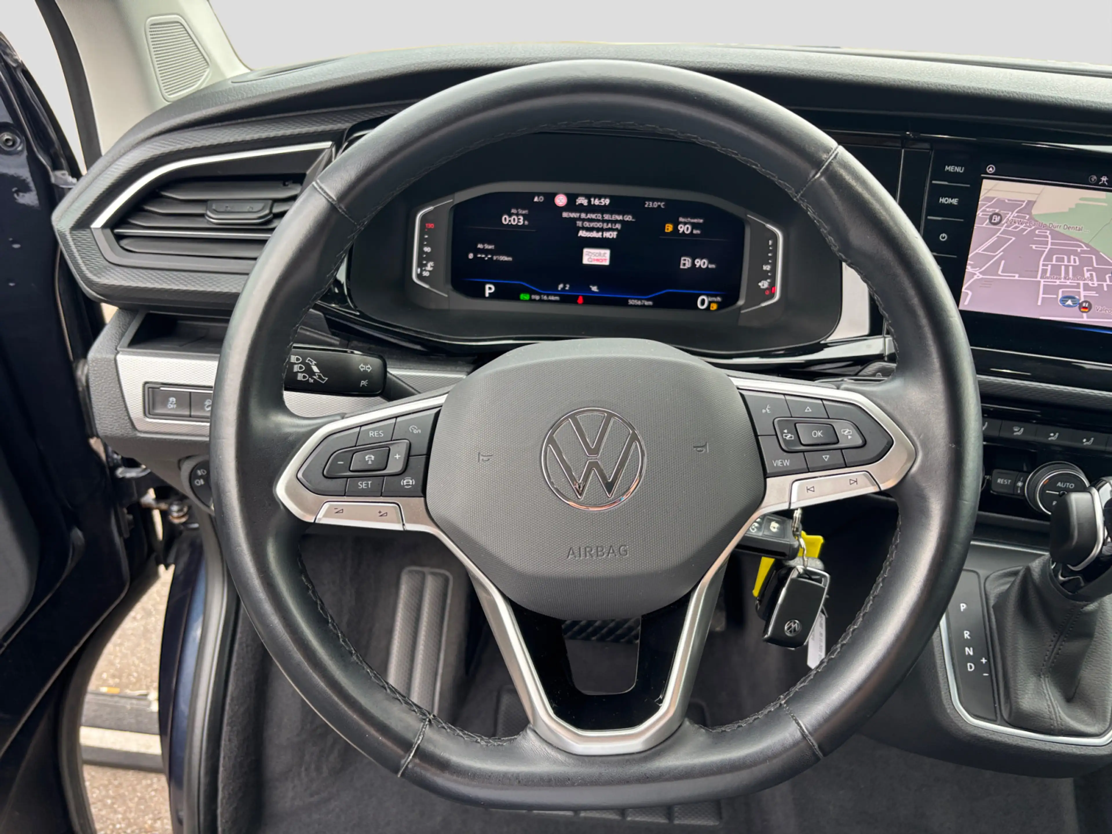 Volkswagen T6.1 Multivan GENERATION SIX 2,0TDI 150KW 4M — photo 9