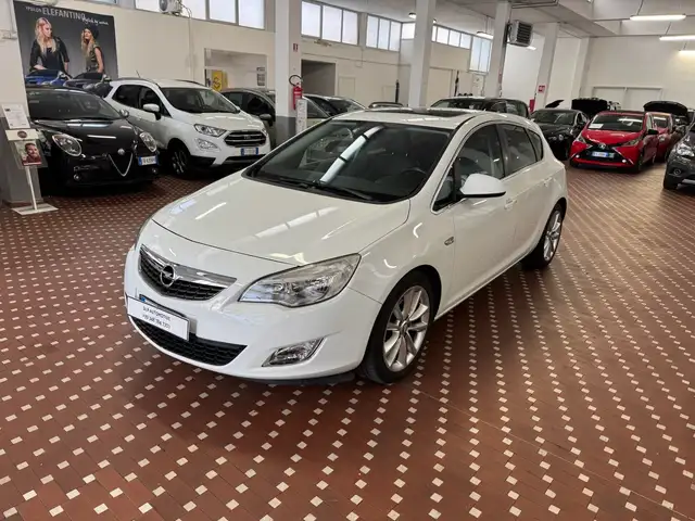Opel Astra Astra 1.7 CDTI 125CV 5 porte Cosmo