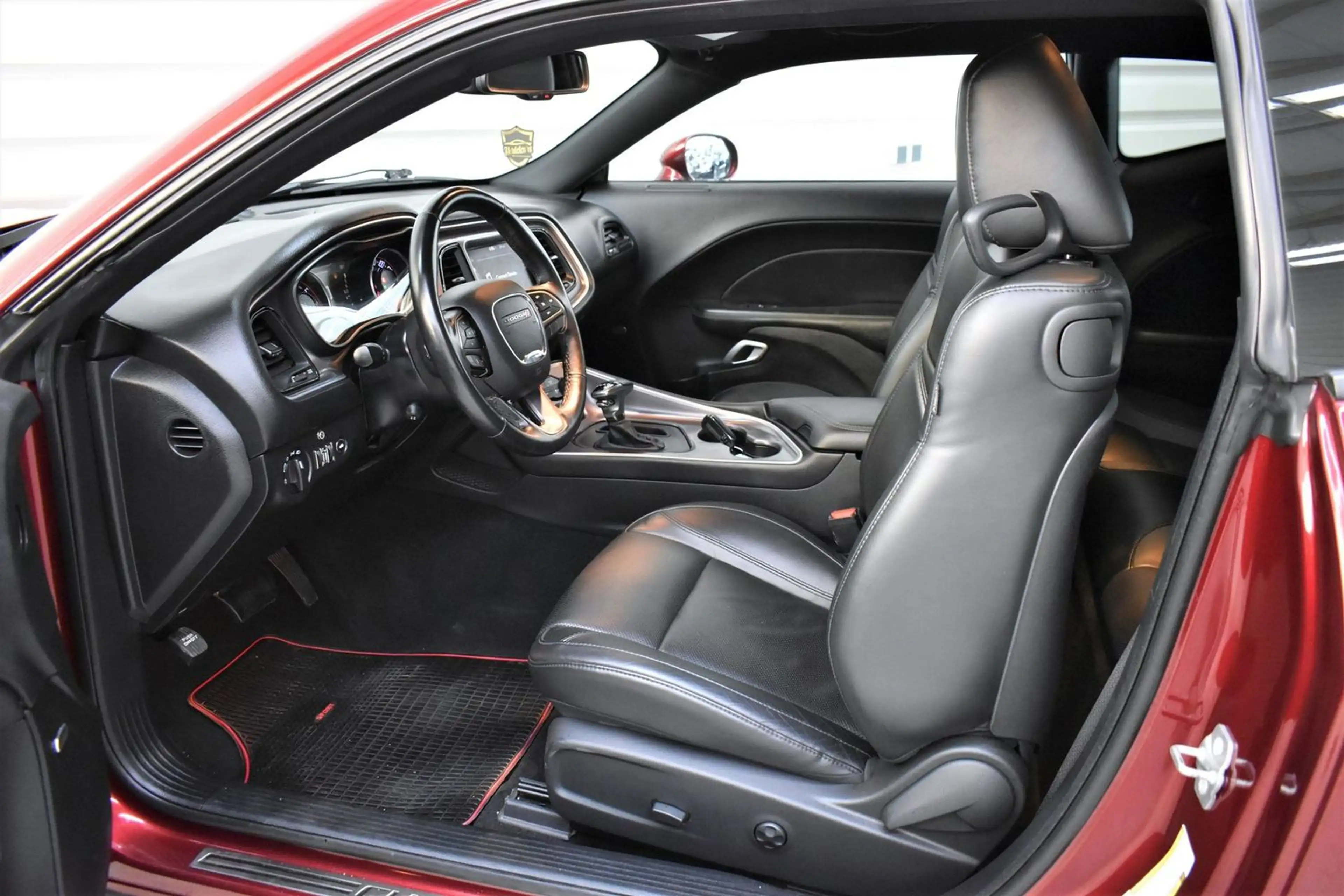 Dodge Challenger SXT 3.6 V6 CARPLAY*LED*SITZBELÜFTUNG — photo 14