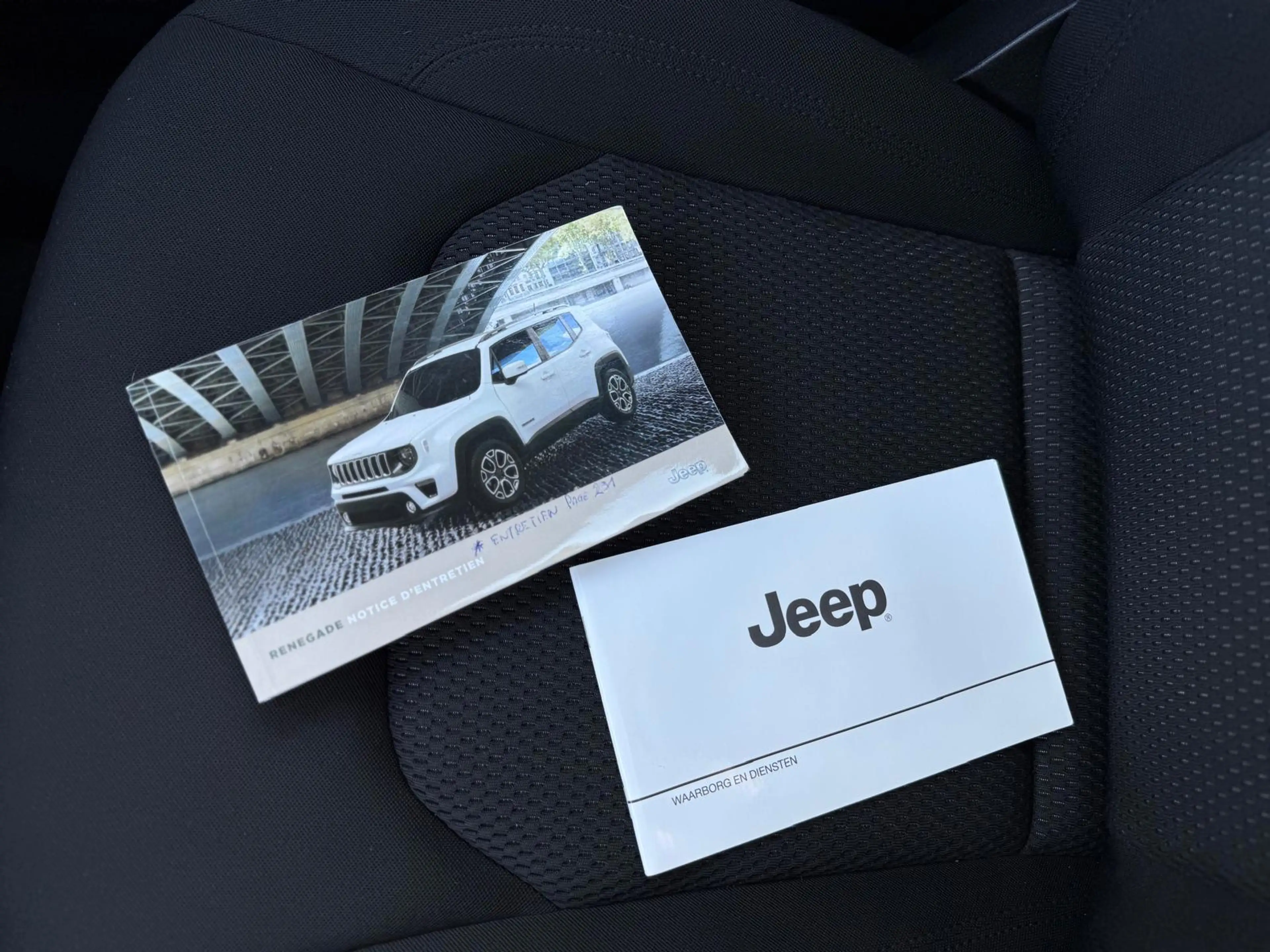 Jeep Renegade 1.0T Limited sport, electrisch glazen panoramadak, — photo 7