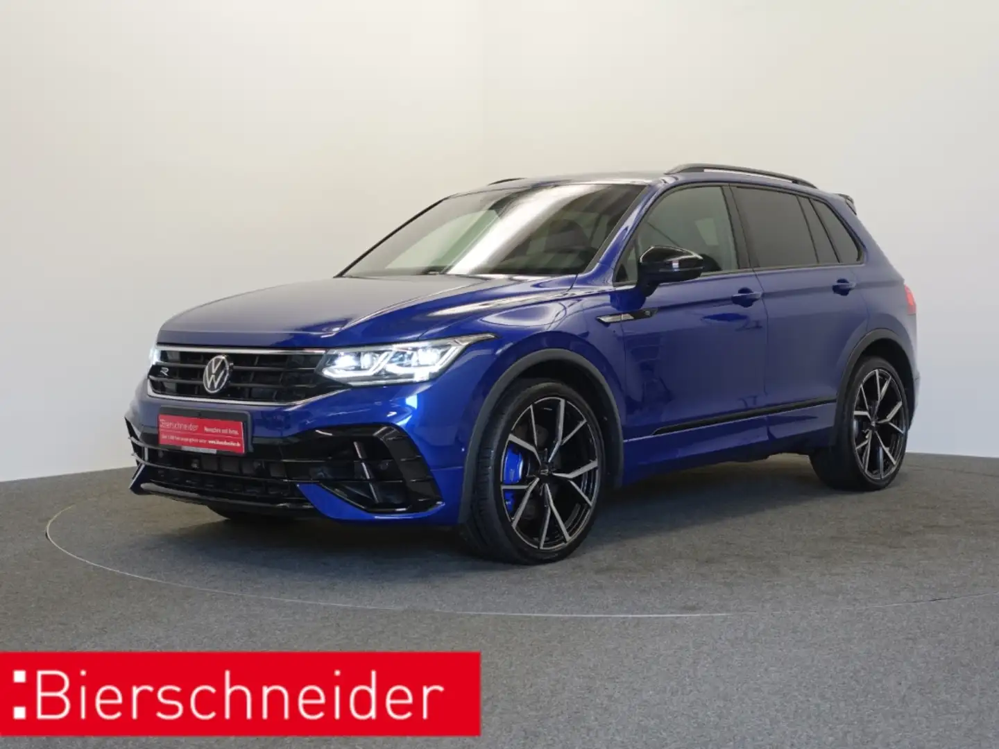 Volkswagen Tiguan 2.0 TSI DSG 4Mo. R Black Style DIGITAL PRO AKRAPOV Blau - 1
