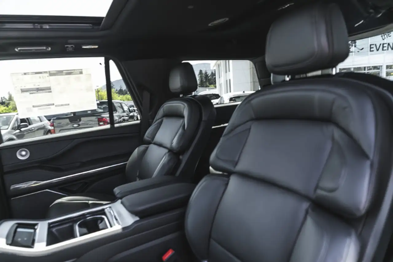 Lincoln Navigator снимка Lincoln Navigator