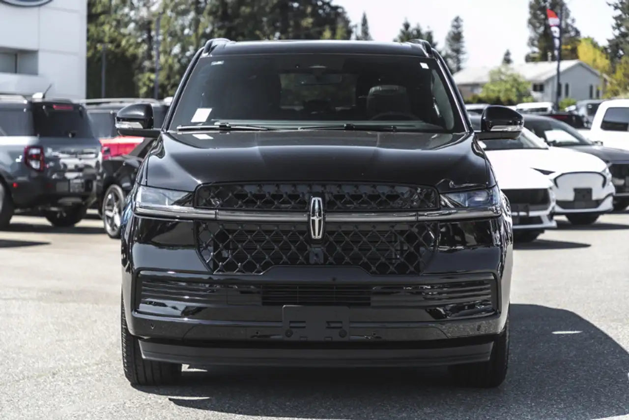 Lincoln Navigator снимка Lincoln Navigator