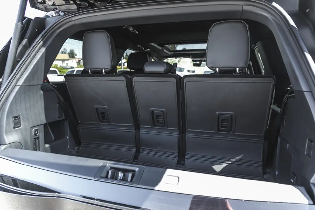 Lincoln Navigator снимка Lincoln Navigator