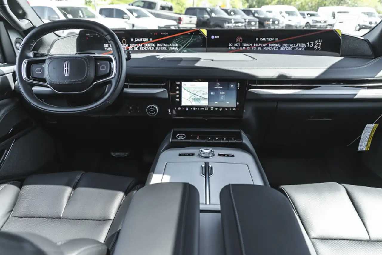 Lincoln Navigator снимка Lincoln Navigator