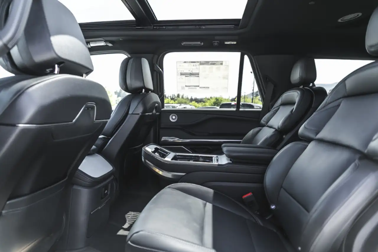 Lincoln Navigator снимка Lincoln Navigator