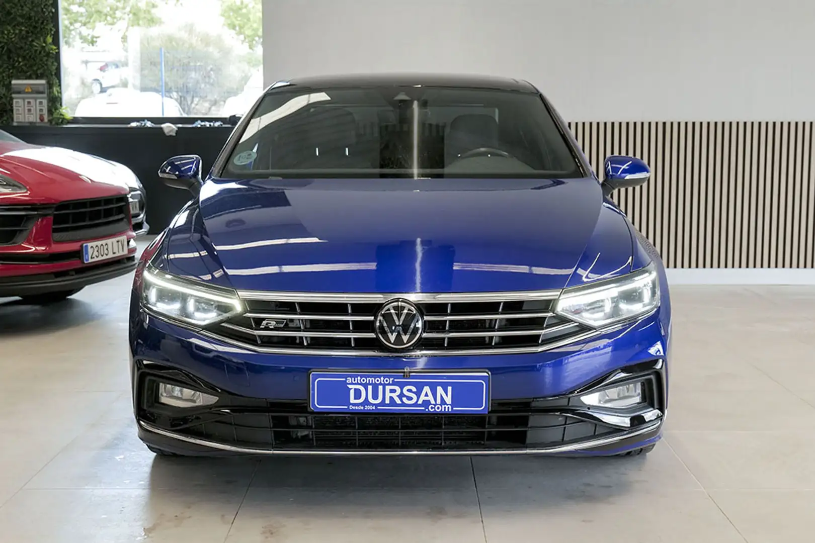 Volkswagen Passat 2.0TDI R-Line DSG7 110kW - 2
