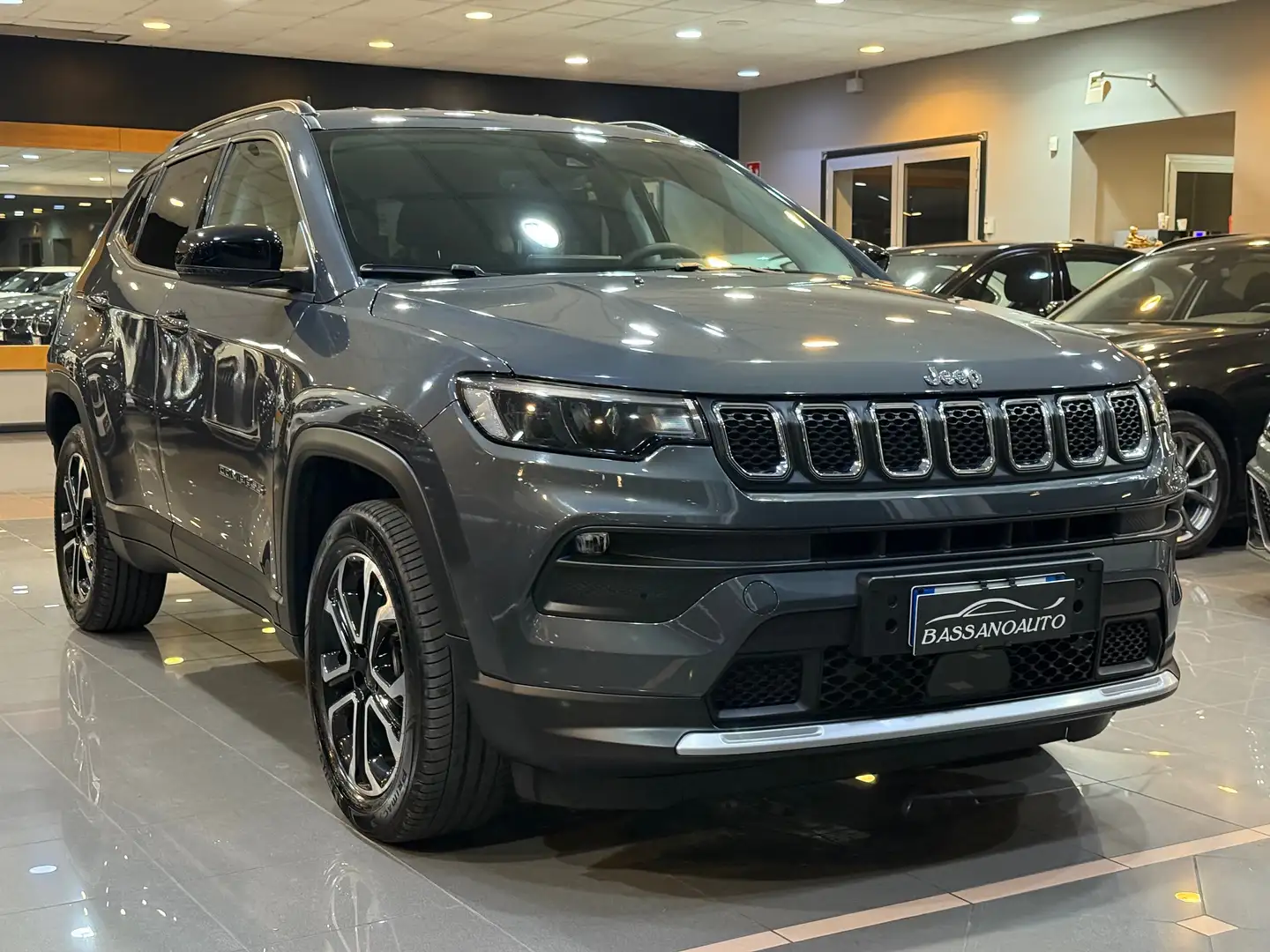 Jeep Compass 1.5 turbo IBRIDO/BENZINA 2wd 130cv 2023!!! Gris - 2