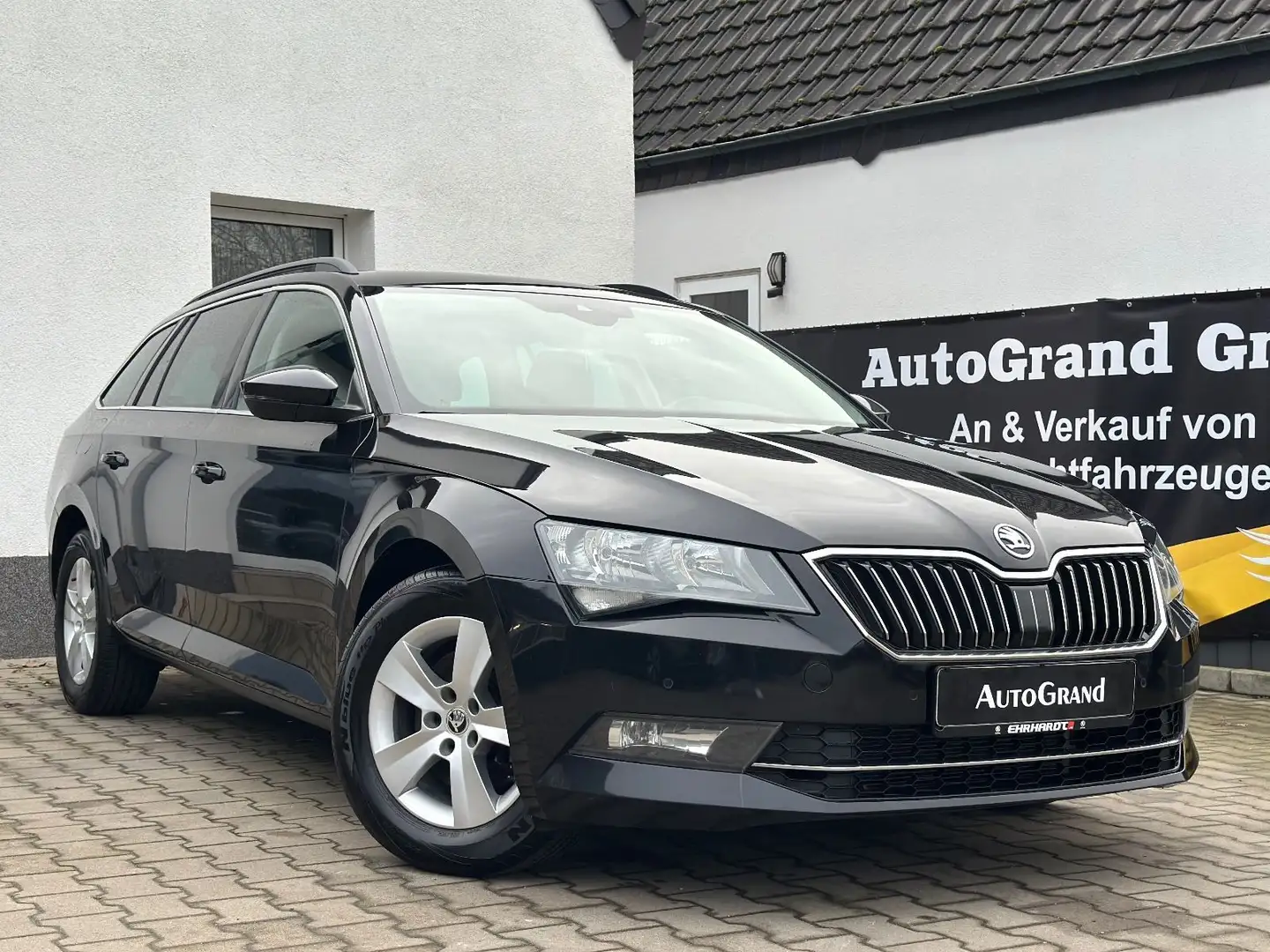 Skoda Superb Combi Ambition 2.0TDI DSG*CANTON*NAVI* Negro - 1