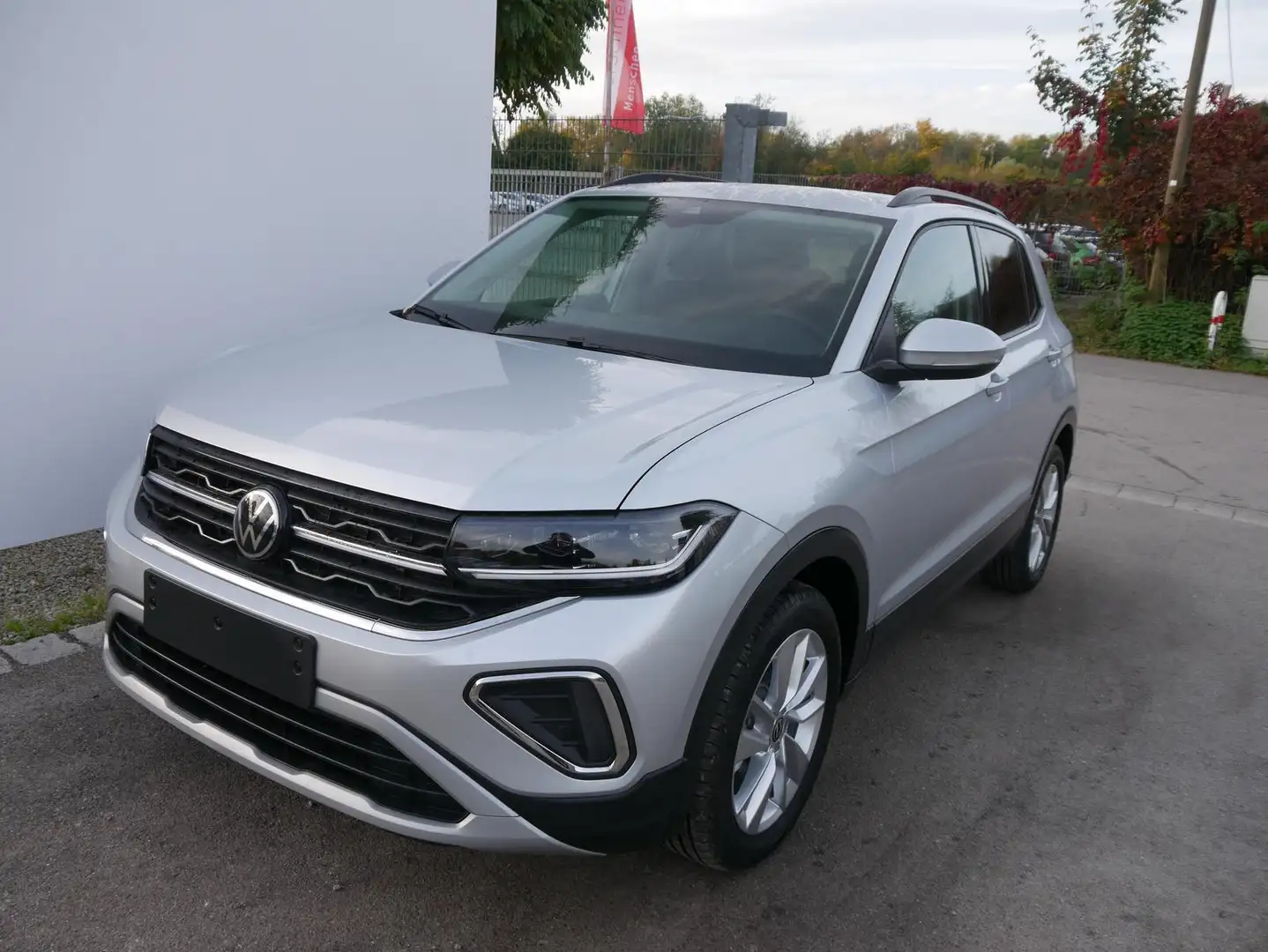 Volkswagen T-Cross LIFE 1.0 TSI DSG*FACELIFT*ACC*LED*SHZ*PDC*KAMER... Silber - 1