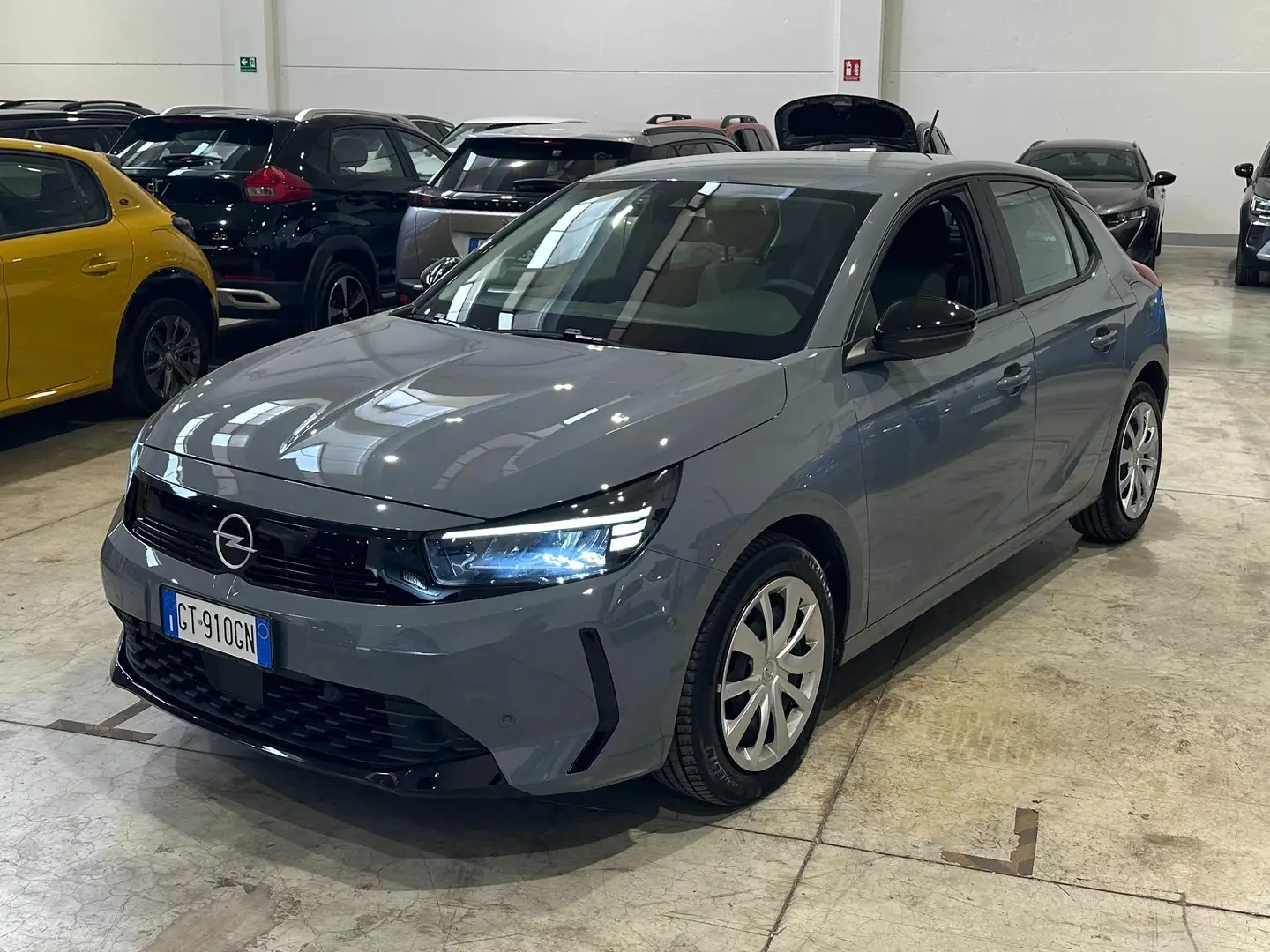 Opel Corsa 1.2 75Cv Edition *10.000KM* Grau - 1