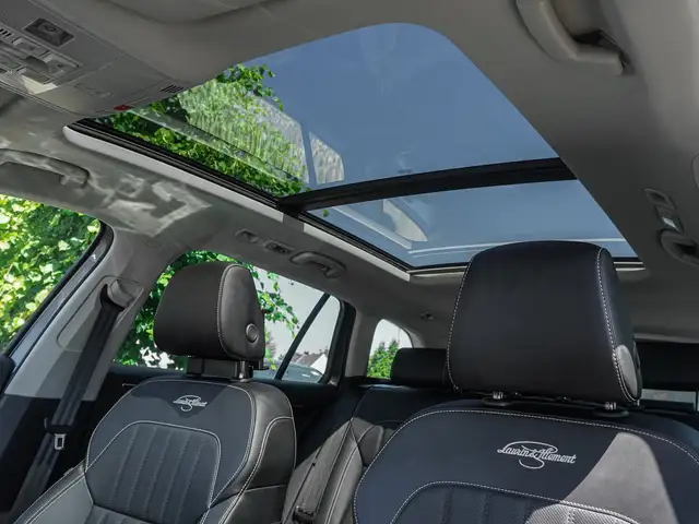 Skoda Superb view 8