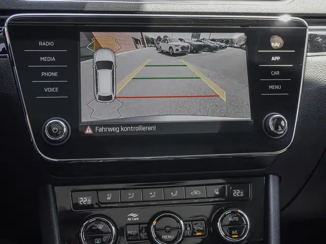 Skoda Superb view 14