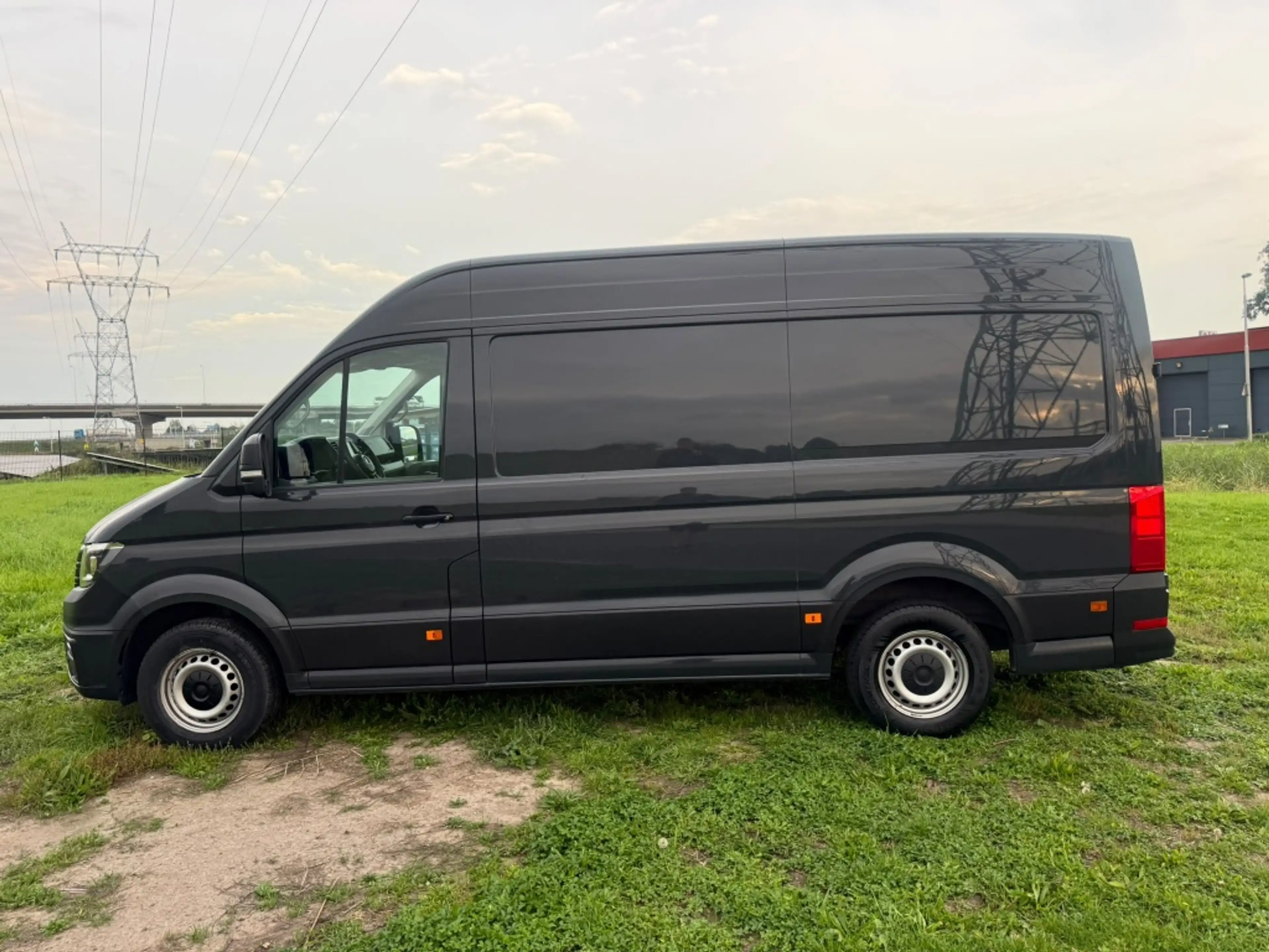 Volkswagen Crafter 35 2.0 TDI L3H3DCCo — photo 15