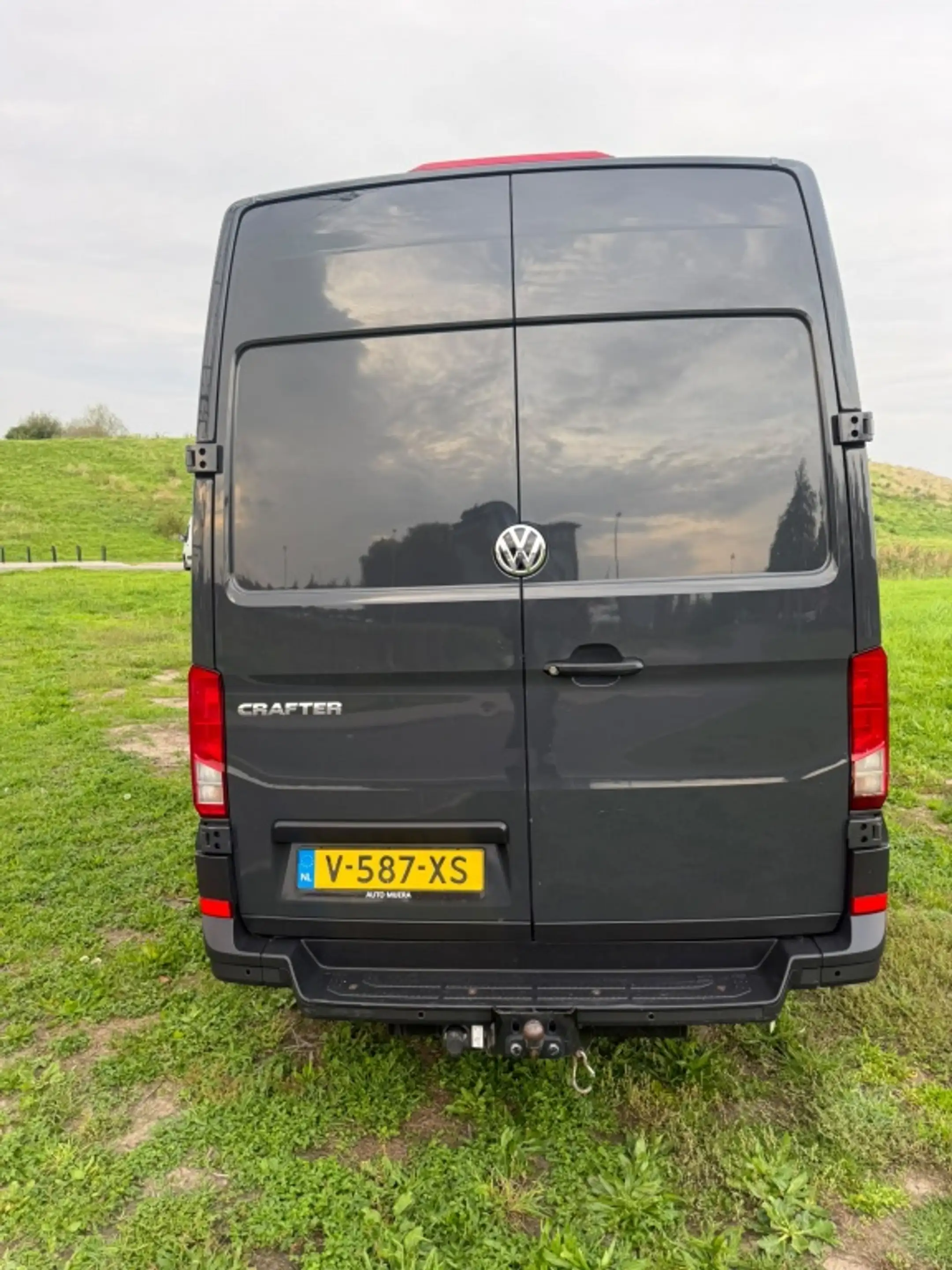 Volkswagen Crafter 35 2.0 TDI L3H3DCCo — photo 13