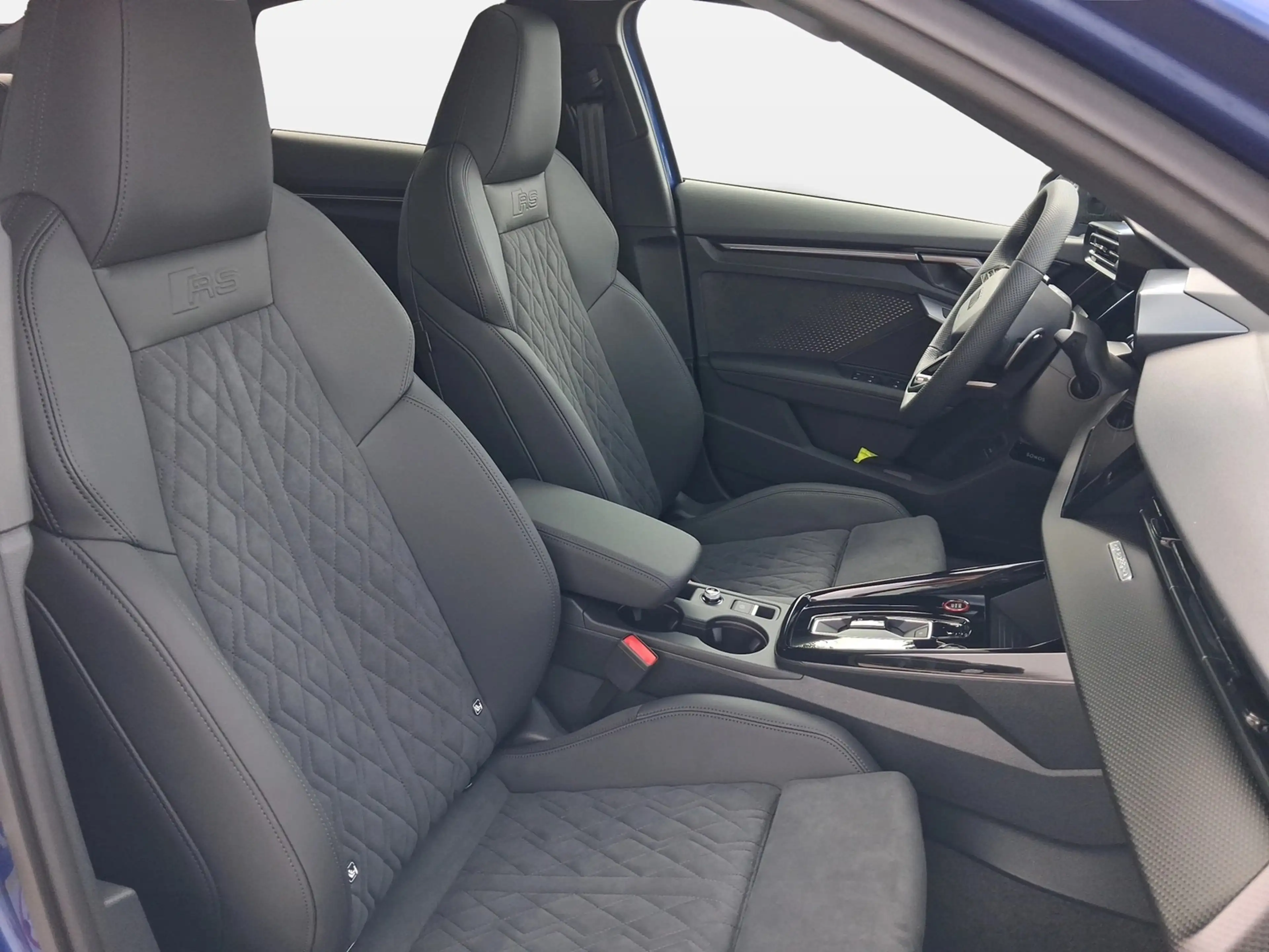 Audi RS3 RS 3 Limousine 2.5 294 kW TFSI quattro Pano — photo 10