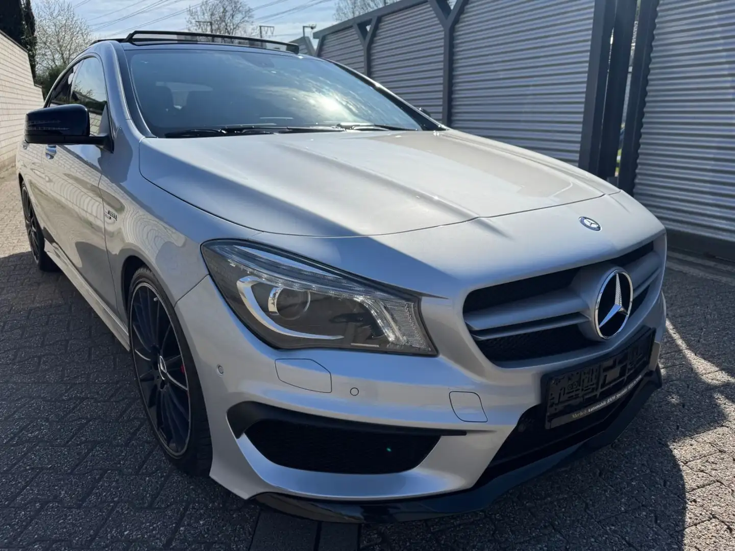 Mercedes-Benz CLA 45 AMG 4Matic*Pano*Kamera*Leder*LED Argent - 2
