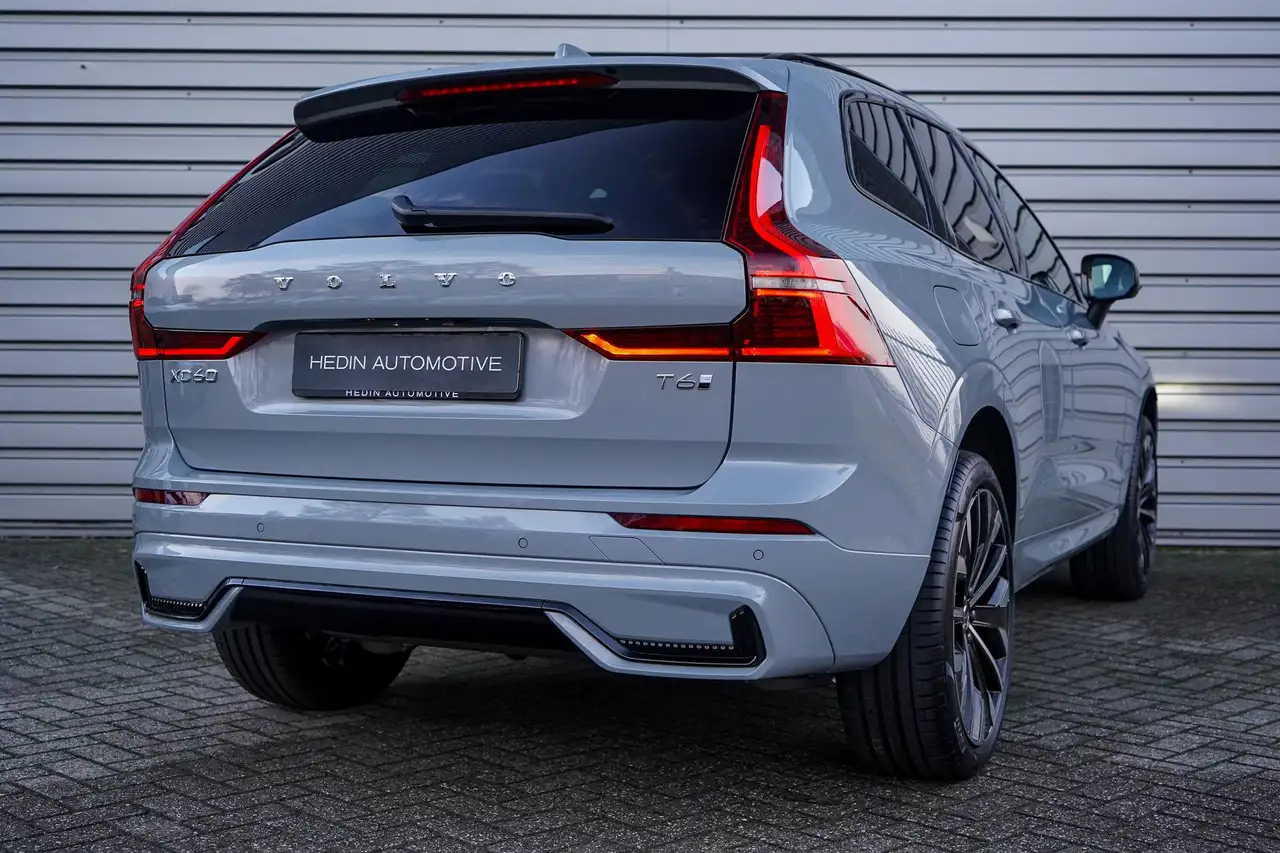 Volvo XC60 2026 — фото 6