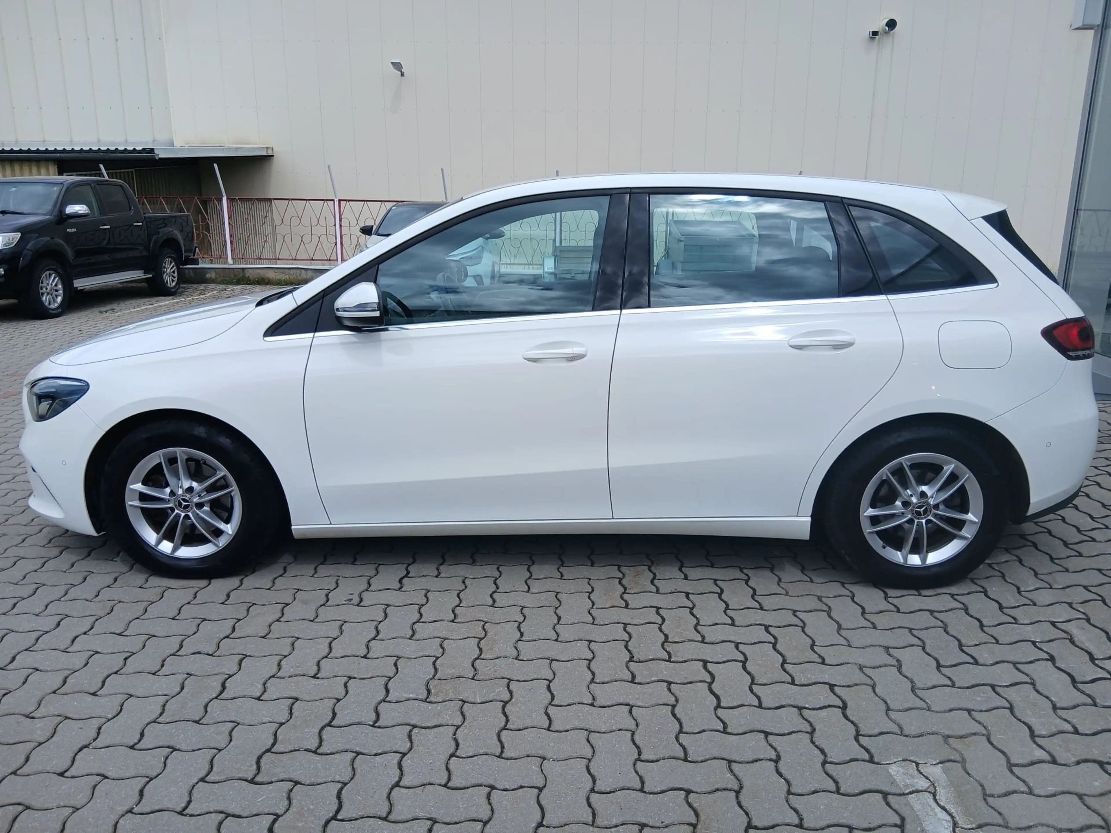 Mercedes-Benz B 180 Style — photo 7
