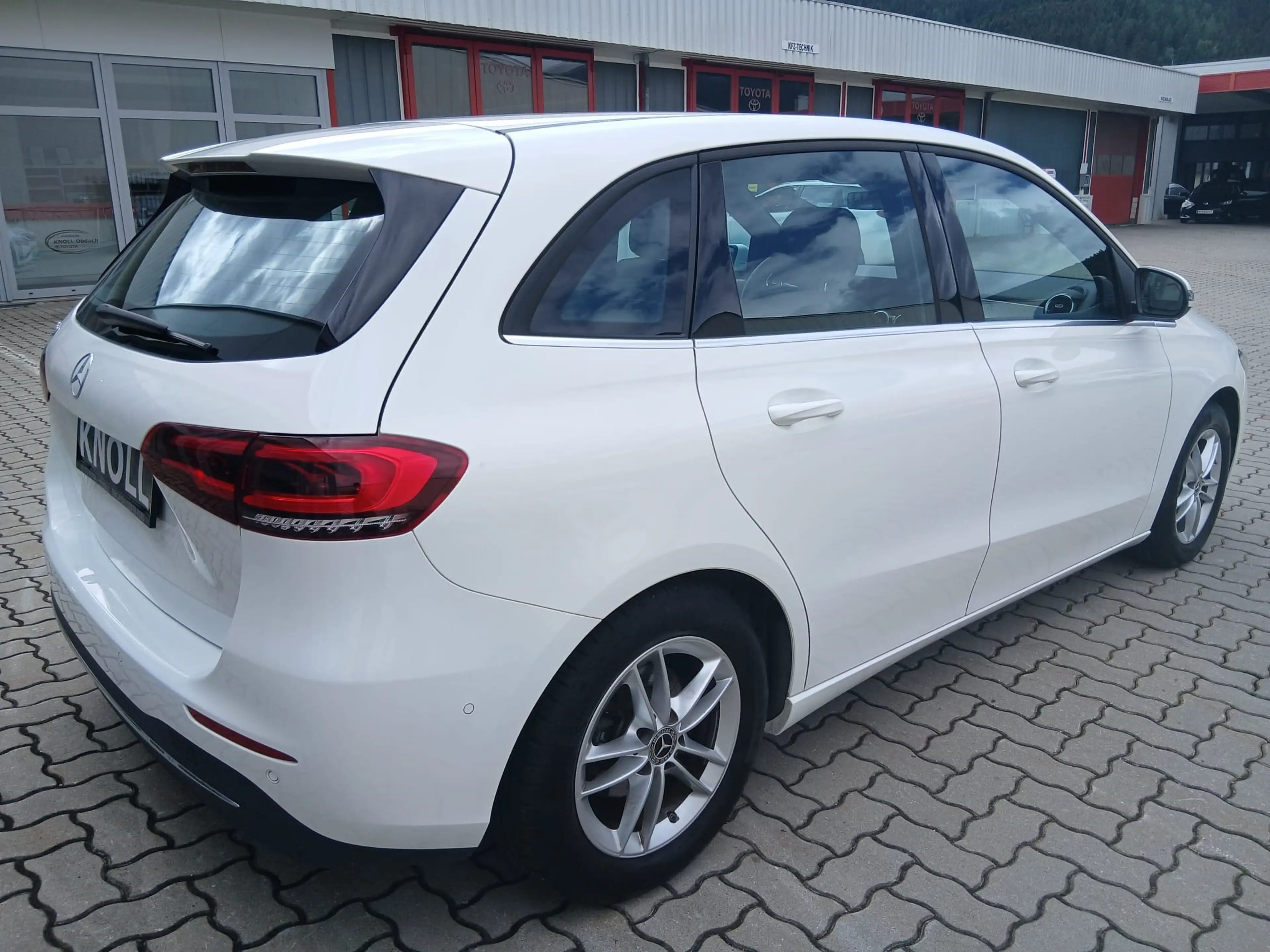Mercedes-Benz B 180 Style — photo 5