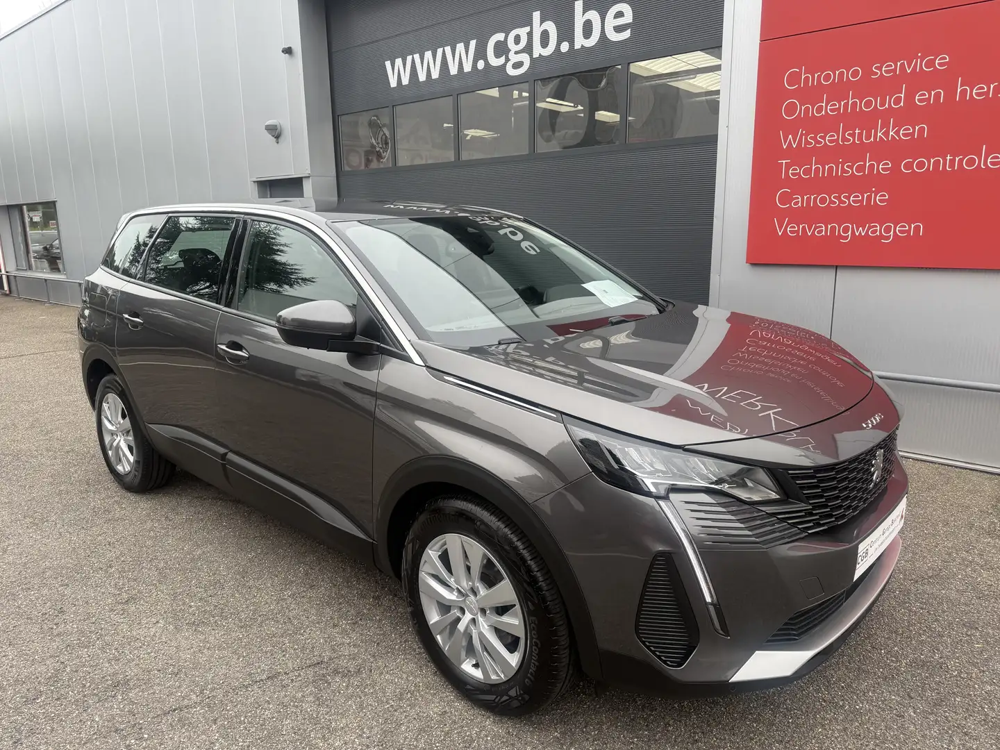 Peugeot 5008 12PureTech 130 7PL ACTIVEPACK CAMERA NAVI TREKHAAK Gris - 1