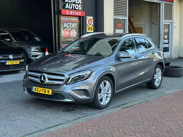 2014 Mercedes-Benz Gla in Grey for sale