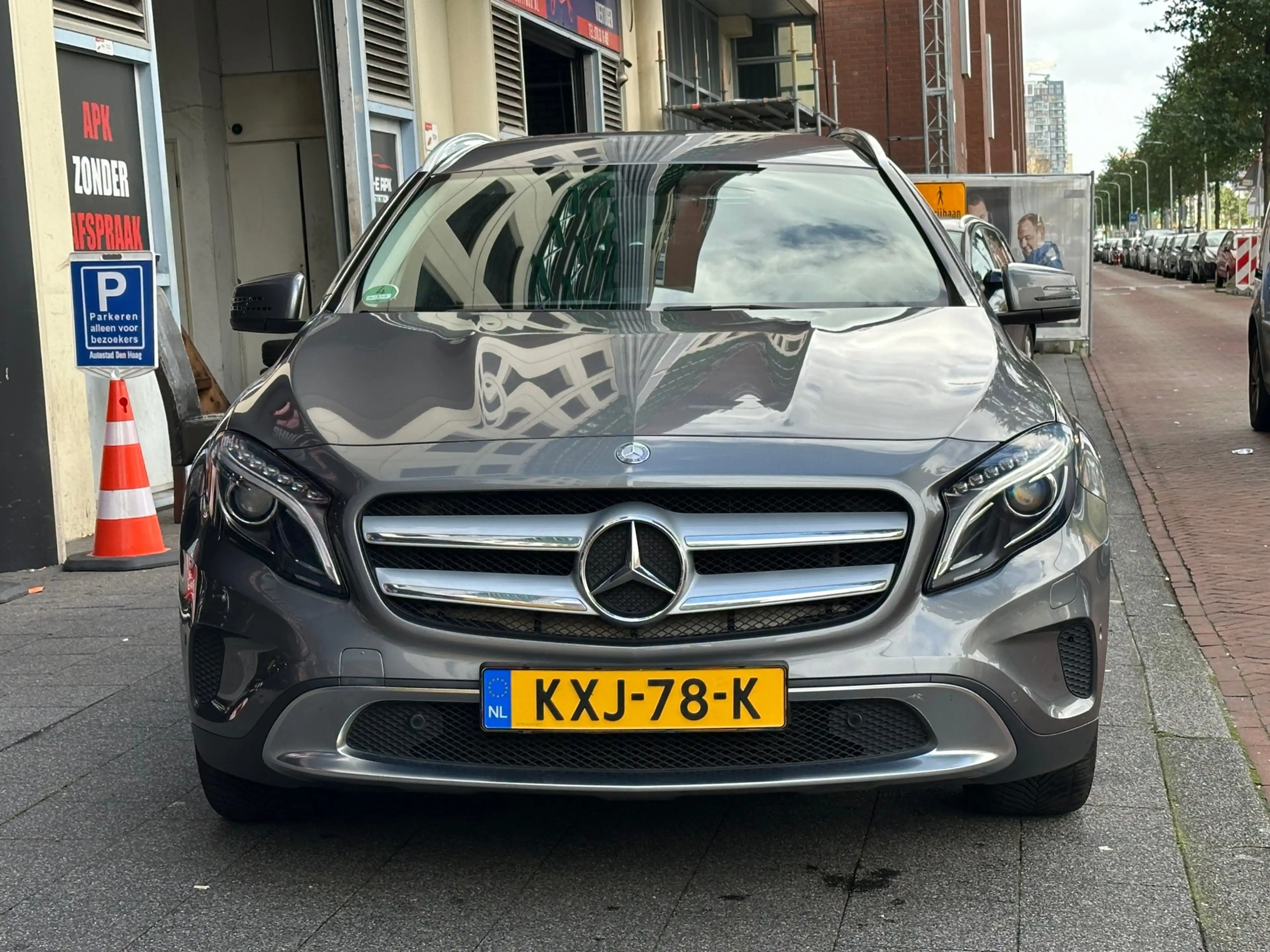 Mercedes-Benz GLA 200 Edition 1 Automaat Leer Navi Clima — photo 6