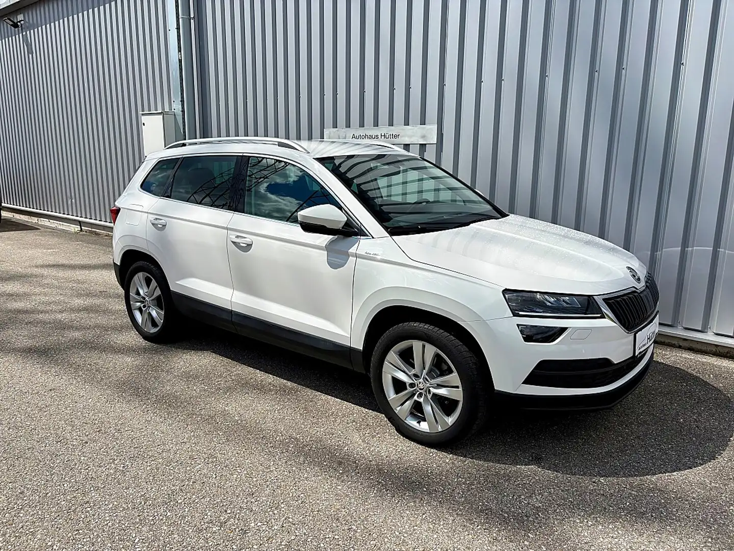 Skoda Karoq 1,5 TSI 4x4 Style Limited DSG Weiß - 2